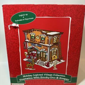Warner Bros Light-Up Village Collection Fire Station W/ Scooby-Doo, Miss Scrappy